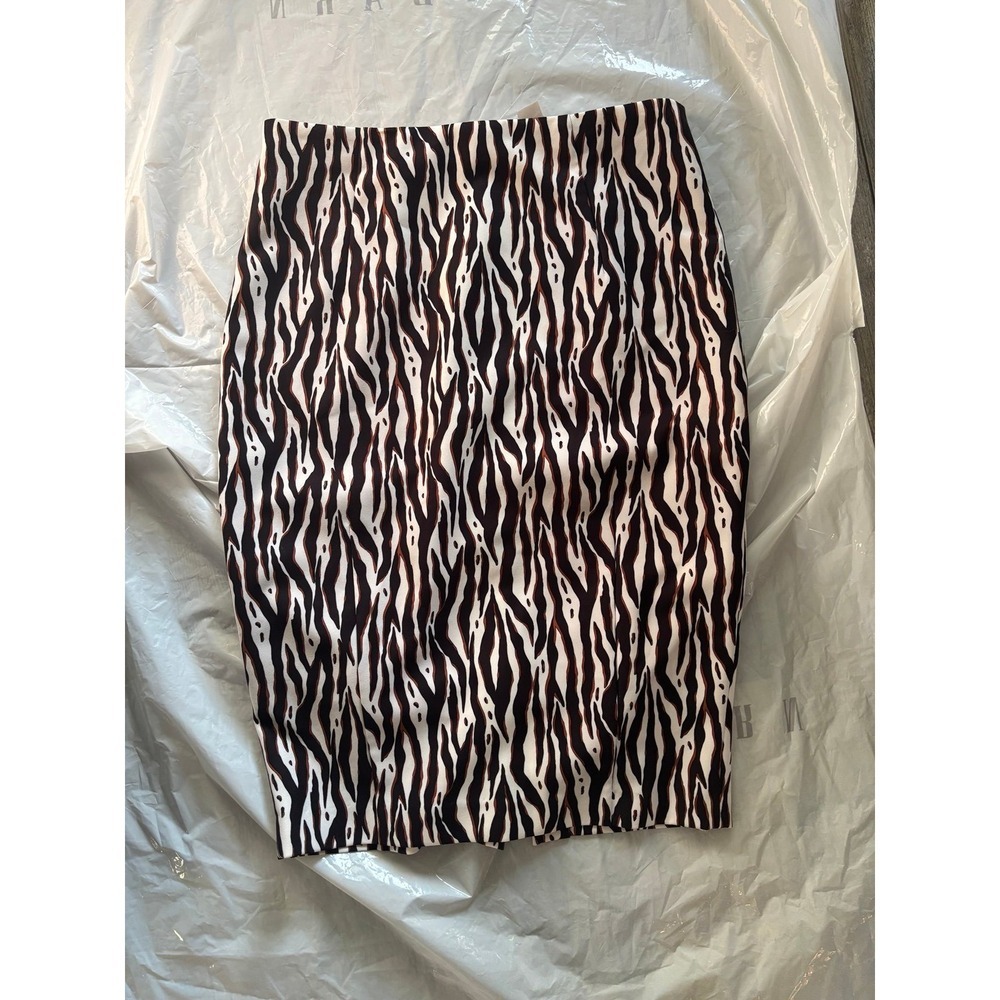 H & M lined Skirt size‎ 12